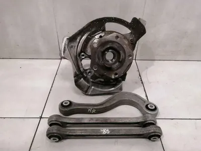 Porsche Panamera 970 Right Rear Hub 97033161220 Wheel Bearing Housing Rear Right Set