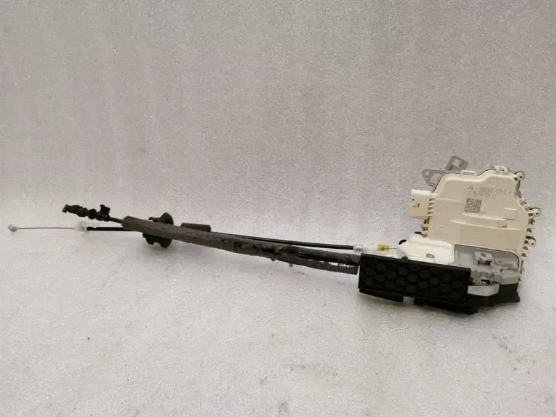 Porsche Panamera 970 front left door lock 8J2837015C door lock front Li RHD