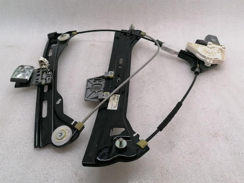 Mercedes SL R231 Right Front Door Winder A2317200446 Window Regulator Front Right
