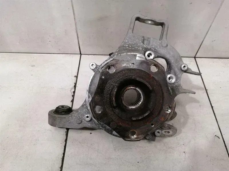 Porsche Panamera 970 left rear hub 97033161120 wheel bearing housing rear left