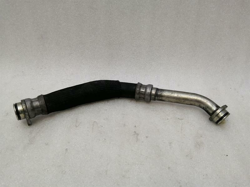 Aston Martin Vantage V8 Oil Pipe 9G33-6B748-AC Oil Line Oil Cooler