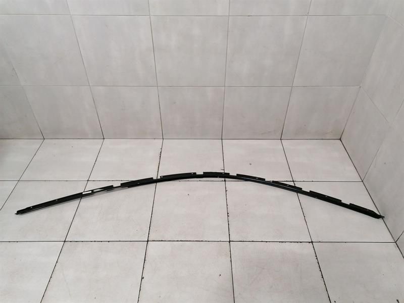 McLaren 600LT RIGHT Body Moulding 13A2776CP Bar RIGHT