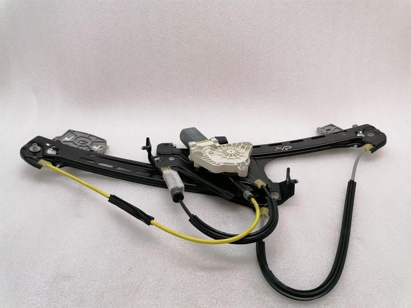 McLaren 600LT Spider Right Front Door Winder 13A2053CP Front Right Window