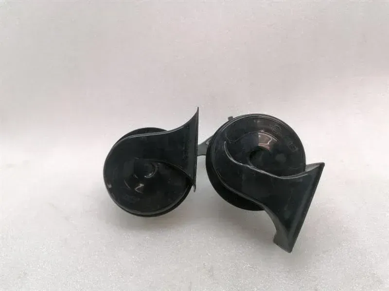 Porsche 911 997 horn 99763501505 horn fanfare