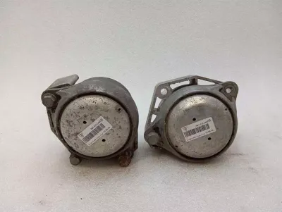 Porsche 911 997 Engine Mount Set 99737504908 Engine Holder Set