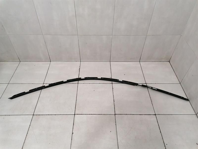 McLaren 570S LEFT Body Moulding 13A2774CP Bar LEFT
