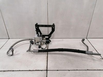 McLaren 570S Spider Valve 13B0737CP Valve FRONT AXLE LIFT HYDRAULIC PUMP