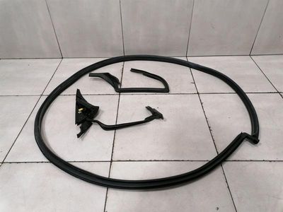 McLaren 570S Spider RIGHT Door Seal 13AA365SP Door Seals RIGHT