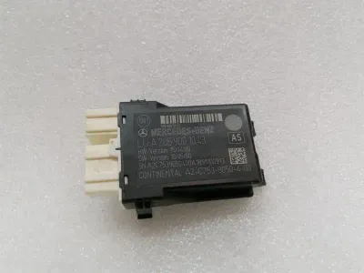 Mercedes C Class W205 Continental Control Module A2059001043 Control Unit