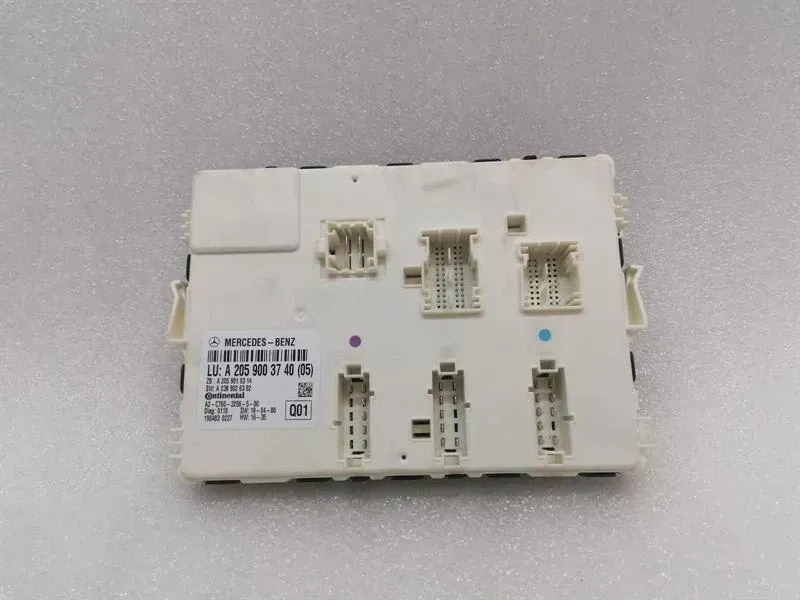 Mercedes C Class W205 Electronic Module A2059003740 Control Unit BODY CONTROL