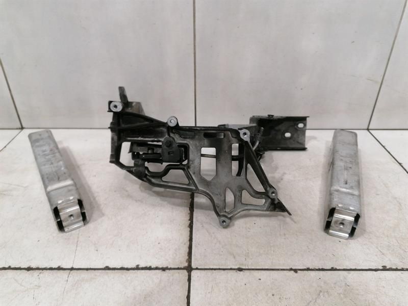 Mercedes C Class W205 Front End Clip a2056221600 Lock Carrier Front Mask