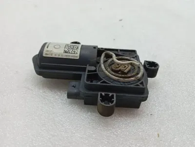 Mercedes C Class W205 Right Exhaust Actuator A2909064100 Exhaust Actuator Hi Re