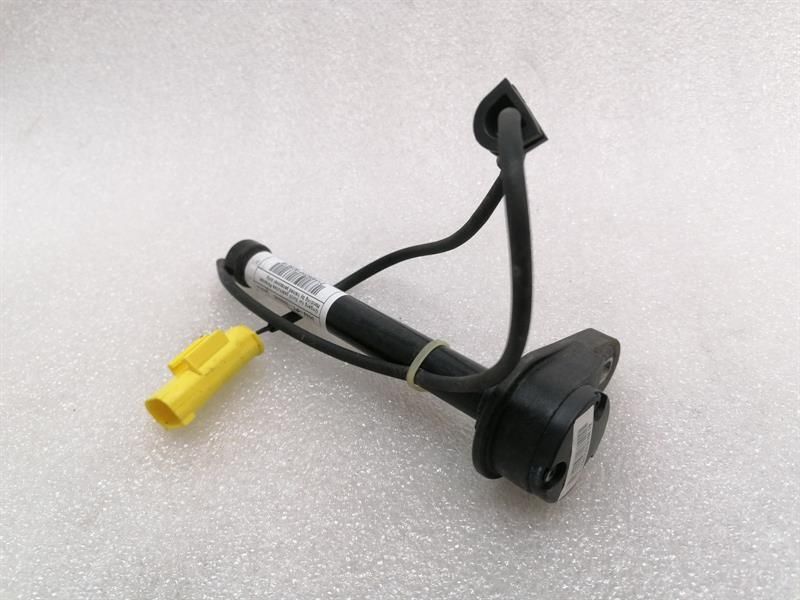 MERCEDES 4 DOOR X290 GT63S AMG Bonnet Actuator A2139062201 Bonnet Actuator