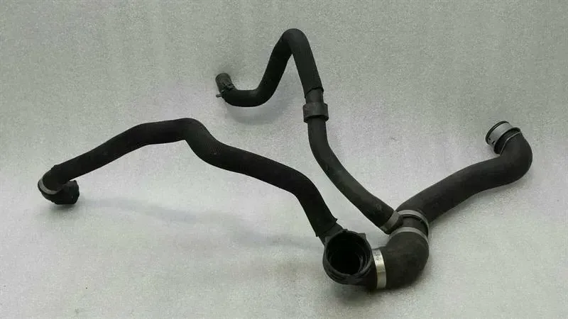 Mercedes C63 AMG W205 Cooling Pipe A2055019082 Coolant Hose Pipe M177