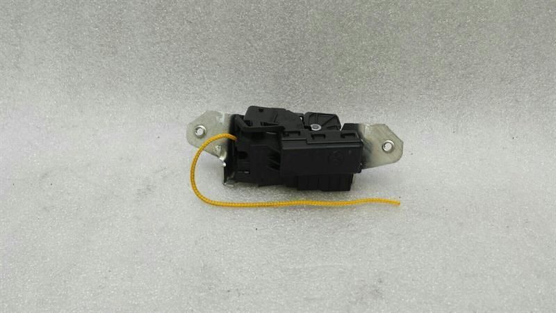 Mercedes GT C190 GTR Boot Lock A1907402300 Tailgate Lock Faulty