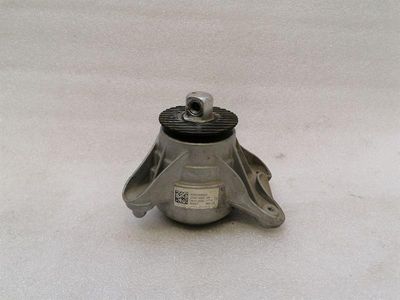 Mercedes C Class W205 Engine Mount A2052409400 Engine Holder