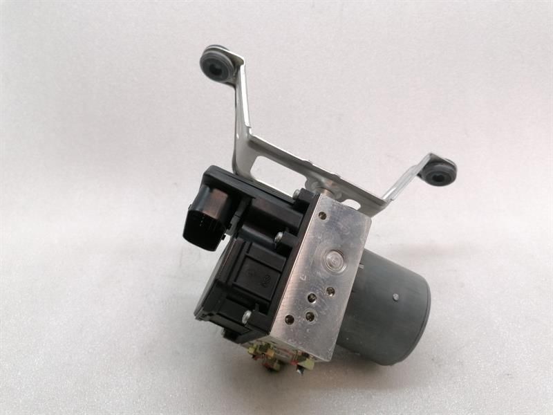 Porsche 911 996 A.B.S Pump 99635575506 ABS Pump HYDRAULIC BLOCK