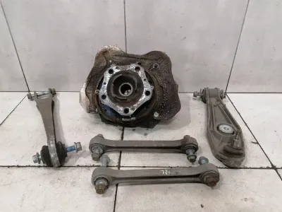 Porsche 911 997 Left Rear Hub Set 99733161106 Wheel Bearing Housing Rear Left Set