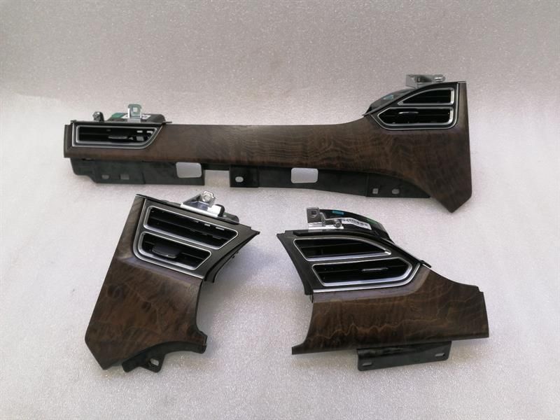 Tesla Model S 100D Air Vent Set 1045863-09-A RIGHT HANDLE RHD
