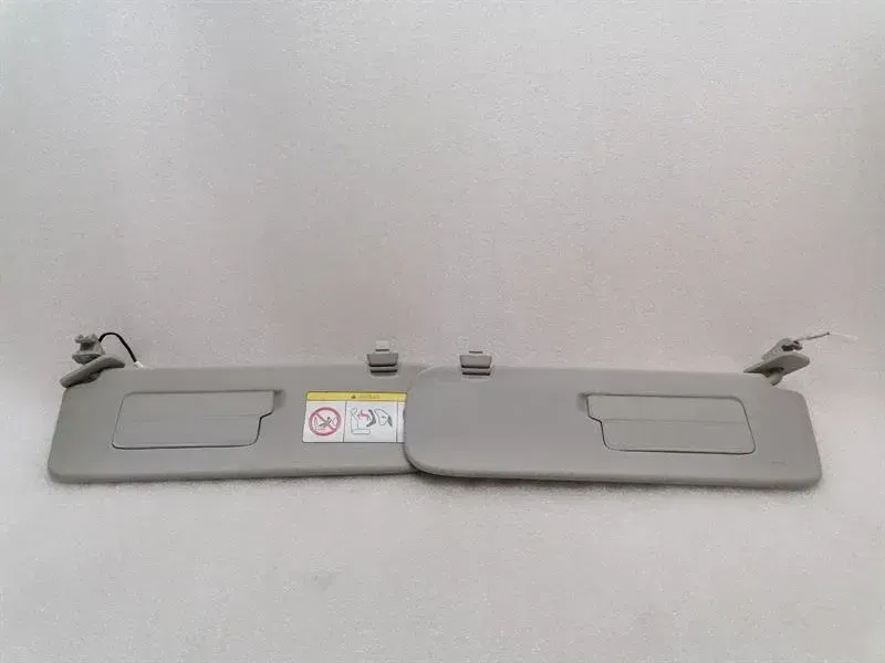 Tesla Model 3 Long Range Sun Visor Set 1088740-06-F Sun Visor Visor Set