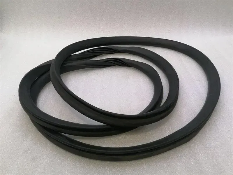 Tesla Model S 100D Boot Lid Seal 6009582-00-F Boot Lid Gaskets