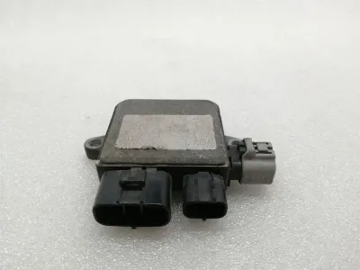 Tesla Model S 100D electronic module 6008953-00-D controller cooling fan relay