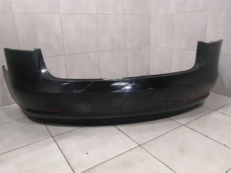 Tesla Model 3 Long Range Rear Bumper 1033983-00-G Rear Bumper