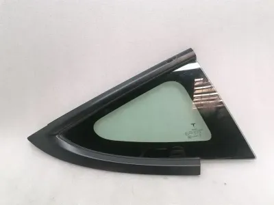 Tesla Model 3 Right Rear Quarter Glass 1514979-01-D Door Panel 1/4 Rear Right