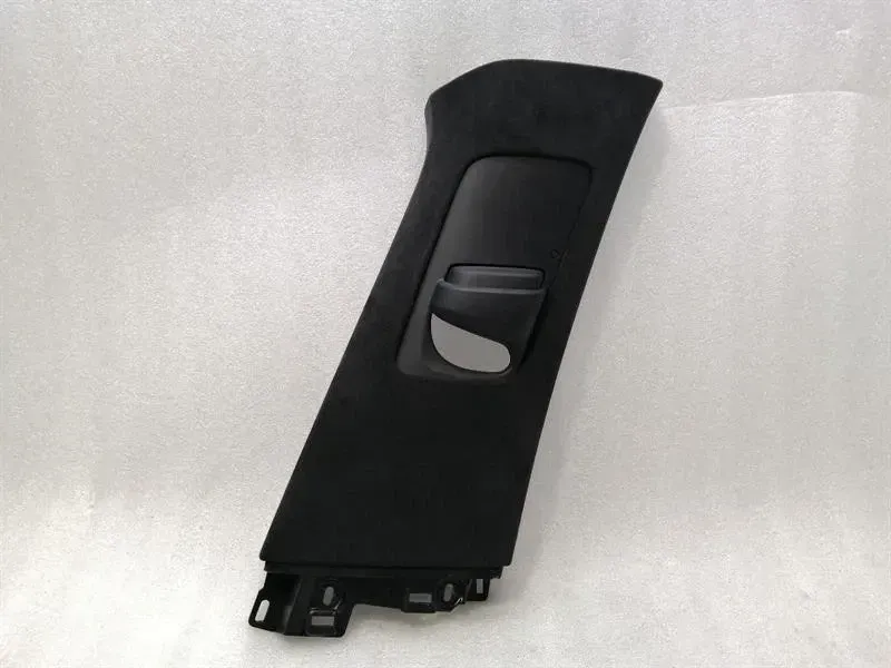 Tesla Model X 75D Right B Post Cover 1035954-00-A Right B Pillar Fairing