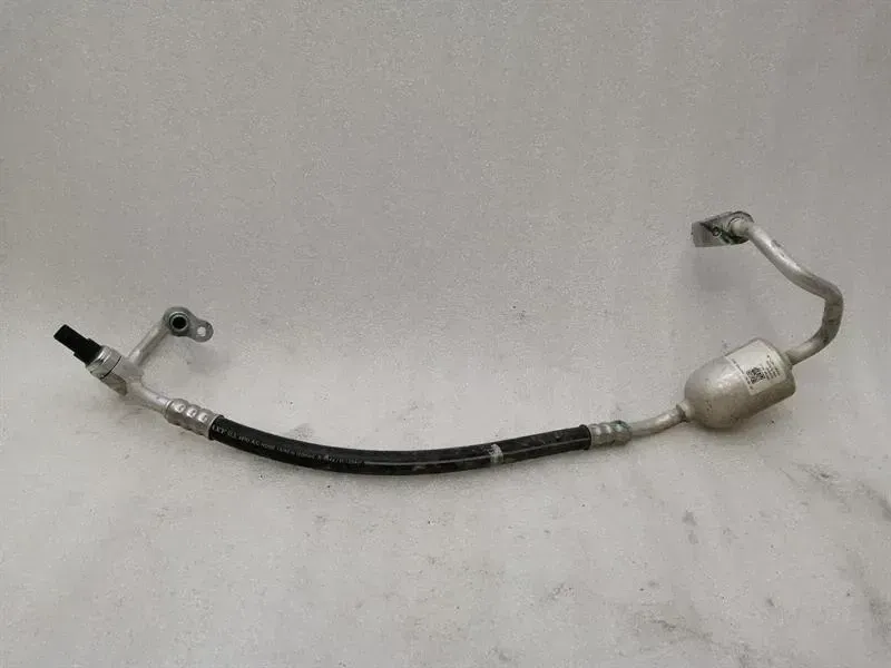 Tesla Model X 75D A/C Pipe 1032196-00-D Air Conditioning Air Conditioner