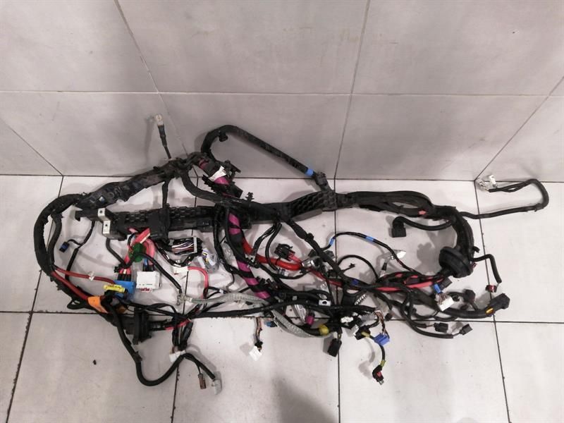 TESLA MODEL 3 LONG RANGE FRONT END WIRING LOOM 2567964-07-B RIGHT HAND DRIVE RHD