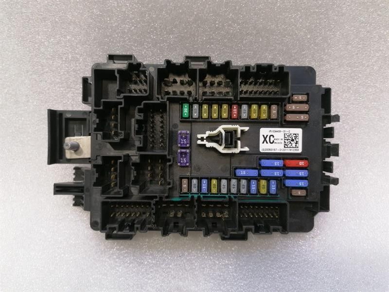 Tesla Model X 75D Fuse Box 1034409-01-C Fuse Box