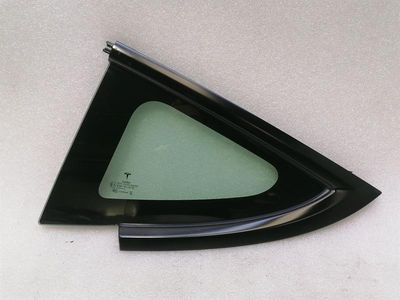 Tesla Model 3 Left Rear Quarter Glass 1514978-01-C Door Panel 1/4 Rear Left