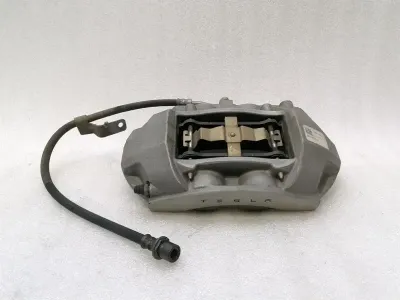 Tesla Model 3 Left Front Caliper 1044621-00-D Brake Caliper Front Left Brembo