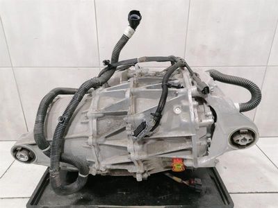 TESLA MODEL 3 LONG RANGE AWD Engine REAR REAR 1120990-00-H MOTOR