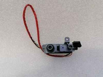 Tesla Model 3 Left Side Camera 1092978-00-C Left Side Camera