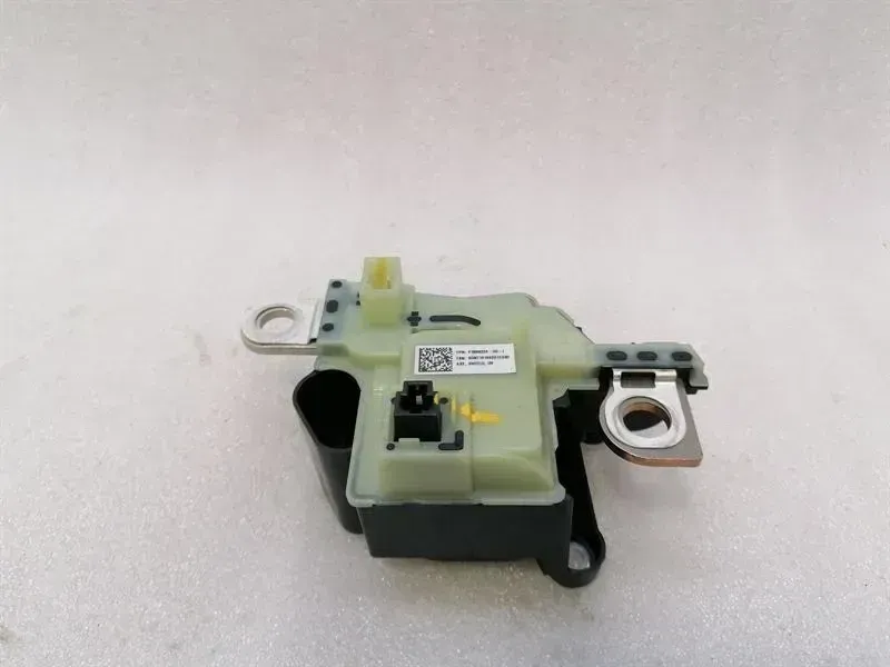 Tesla Model 3 High Voltage Converter Switch 1089334-00-I Controller