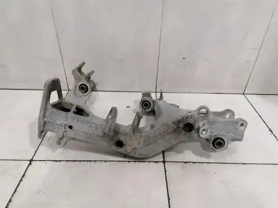 Porsche 911 997 Right Subframe Rear 99733105205 Axle Frame Rear Axle Right