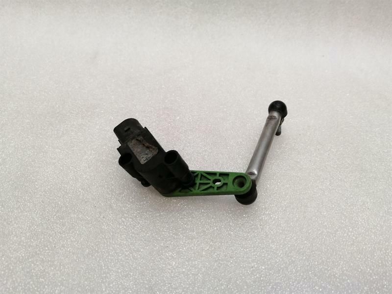 Porsche Cayman 981 GT4 RRH Level Sensor 99163138100 Level Sensor Rear Right