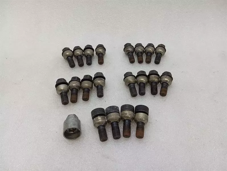 PORSCHE 911 991 WHT006980C SET OF WHEEL BOLTS lockable WHT006978 WHEEL SCREWS