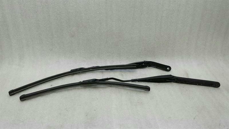 Porsche 911 991 RHD Wiper Arm 99162313201 Right Hand Drive