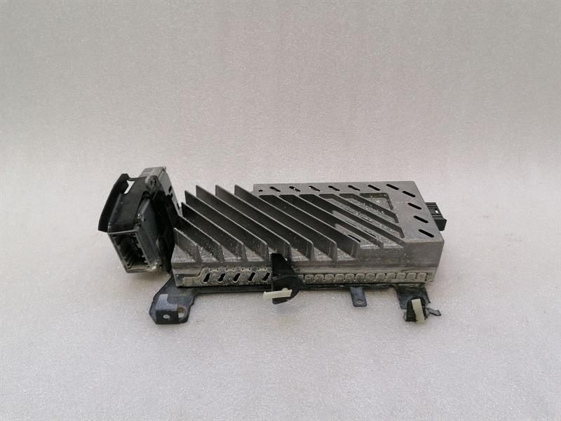 BMW 3 Series F80 M3 F30 Amplifier 9393194 Amplifier WATER DAMAGE WATER DAMAGE