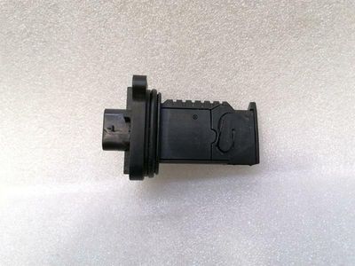 BMW 3 Series M3 F80 F30 F20 F22 Air Flow Meter 7602038 Mass Air Flow Sensor