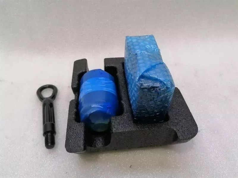 BMW M4 F82 SAVER KIT 6794837 6792638 MOBILITY SYSTEM JACK