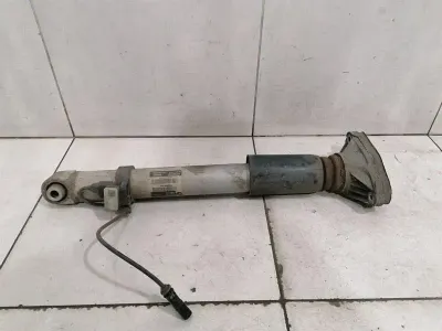 BMW M4 F82 shock absorber rear 33522284910 right shock absorber rear