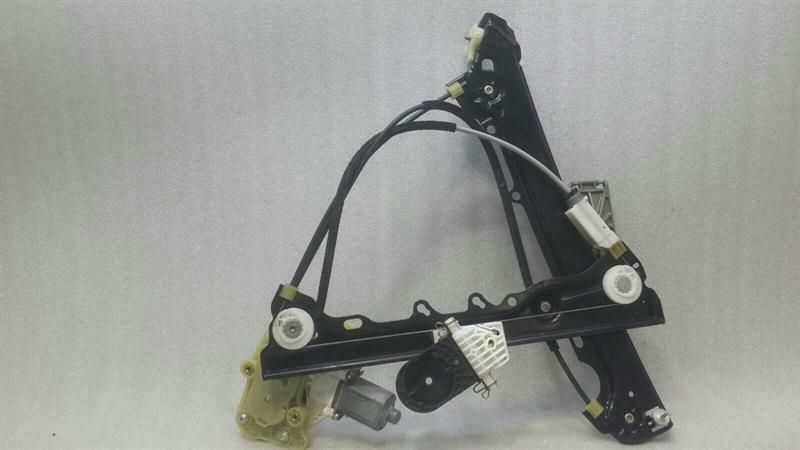 BMW Z4 E89 Left Front Door Winder 51337198303 Window Regulator Front Left.