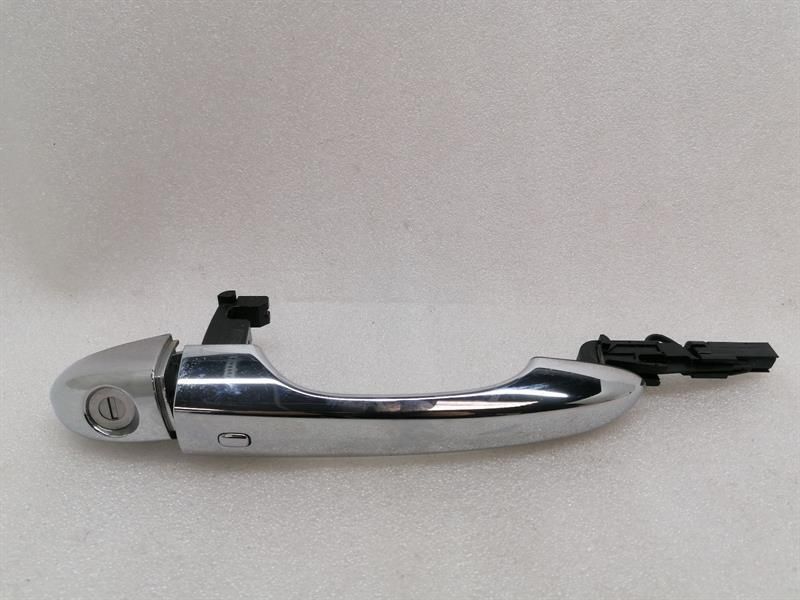 Maserati Ghibli M157 Right Door Handle 670075322 Door Handle Right