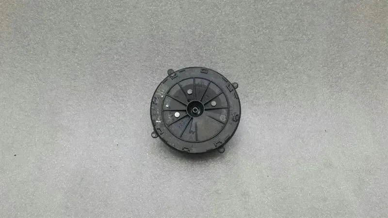 BMW 3 Series F80 Mirror El. motor 7337847 drive exterior mirror right