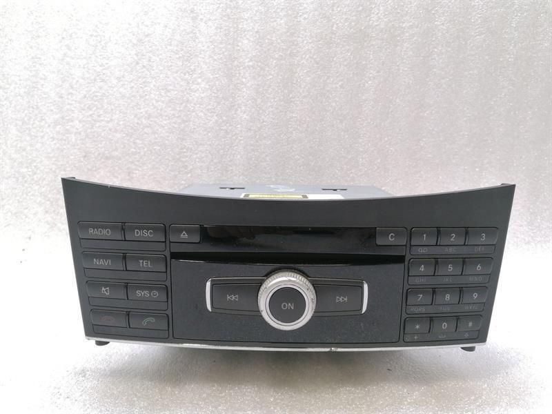 Mercedes E Class W207 CD player A2129006905 audio system controller