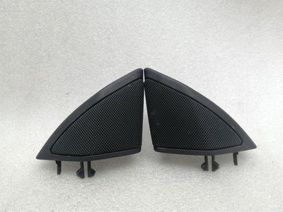 Mercedes E Class W207 Speaker Set Of 2 A2128202402 Speaker Set